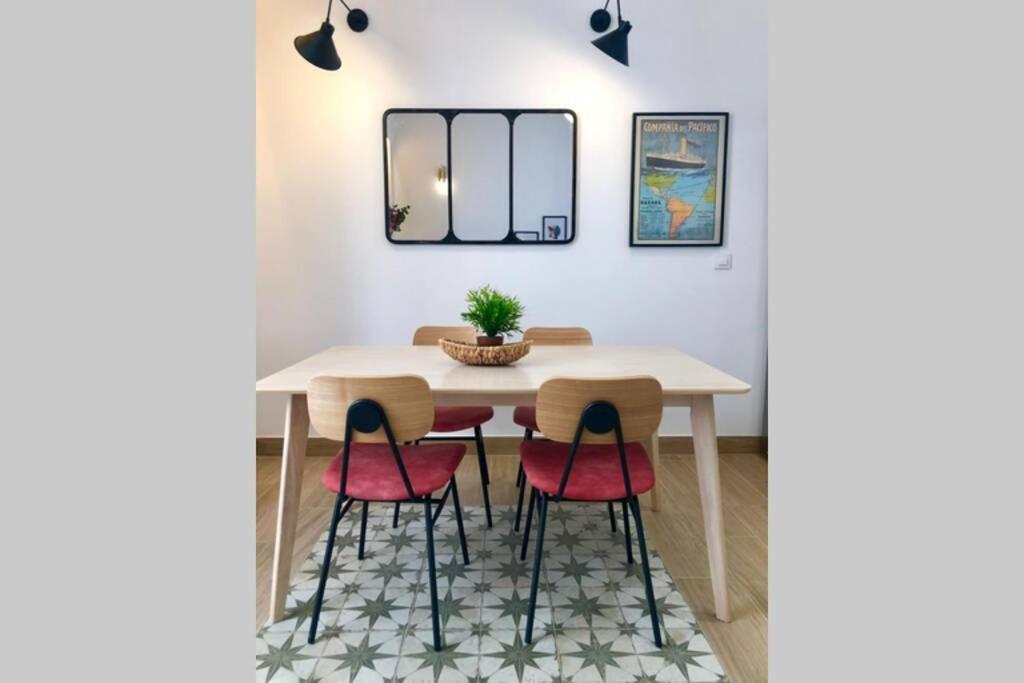 Gatu Premium Villa Libertad, Preferente Mayores De 25 Anos Y Familias Cádis Exterior foto