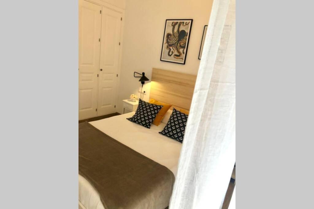 Gatu Premium Villa Libertad, Preferente Mayores De 25 Anos Y Familias Cádis Exterior foto
